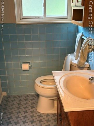 8715 N Wayne Road, Westland, MI 48185