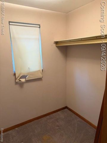 8715 N Wayne Road, Westland, MI 48185