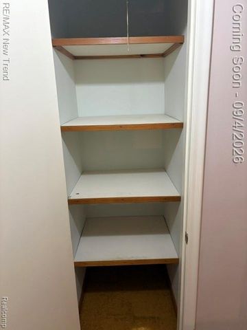 8715 N Wayne Road, Westland, MI 48185