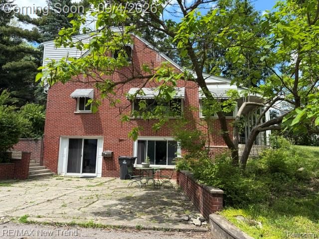 8715 N Wayne Road, Westland, MI 48185