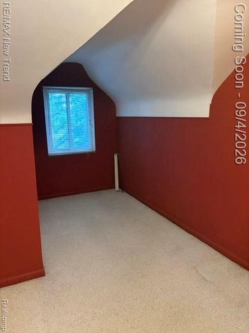 8715 N Wayne Road, Westland, MI 48185