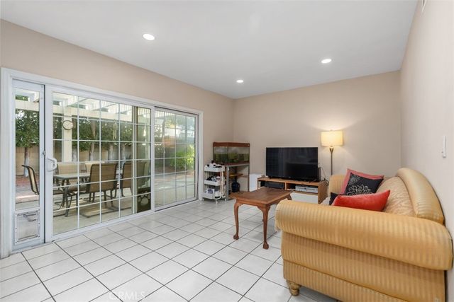 5023 Evergreen, Cypress, CA 90630