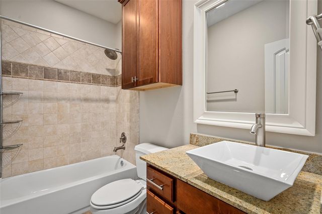 6039 Yale Street, Houston, TX 77076