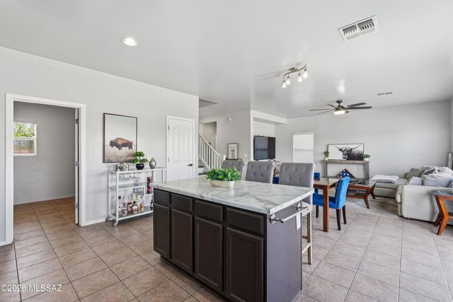 10215 E Placita Pinole, Tucson, AZ 85730