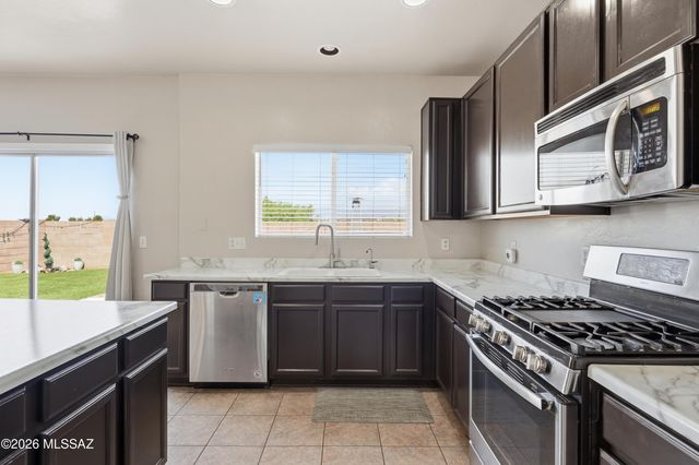 10215 E Placita Pinole, Tucson, AZ 85730