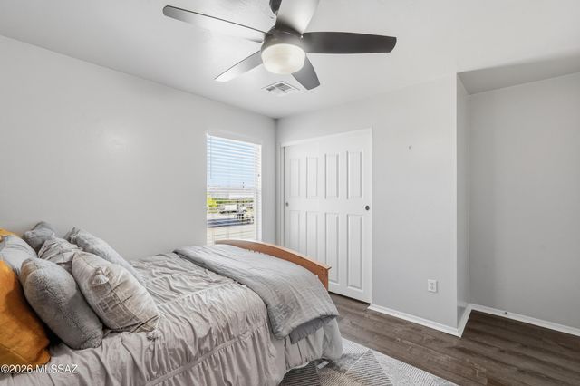 10215 E Placita Pinole, Tucson, AZ 85730