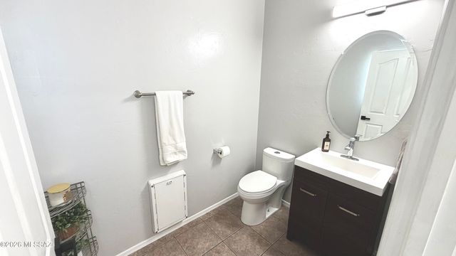 10215 E Placita Pinole, Tucson, AZ 85730