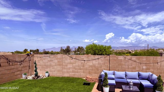 10215 E Placita Pinole, Tucson, AZ 85730