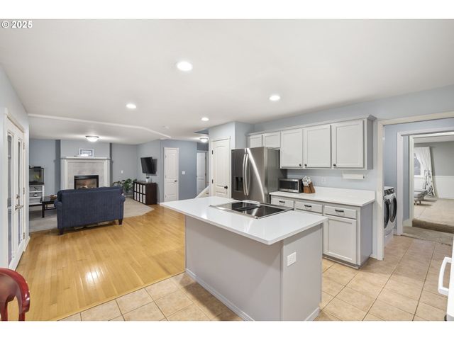 23144 Sw CINNAMON HILL Pl, Sherwood, OR 97140