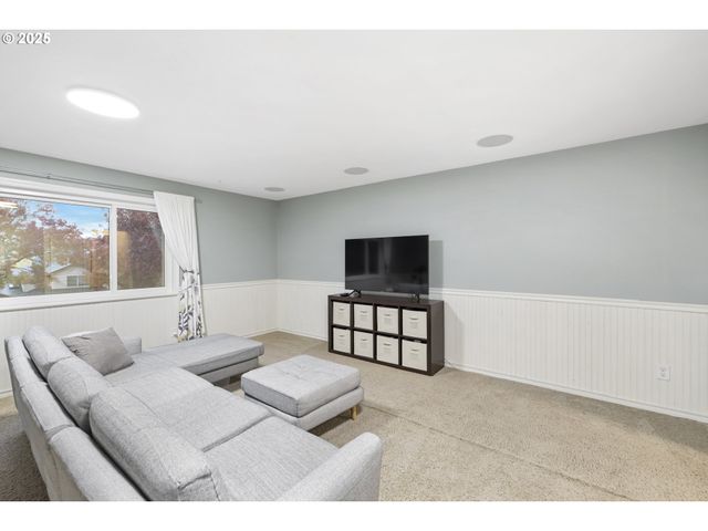 23144 Sw CINNAMON HILL Pl, Sherwood, OR 97140