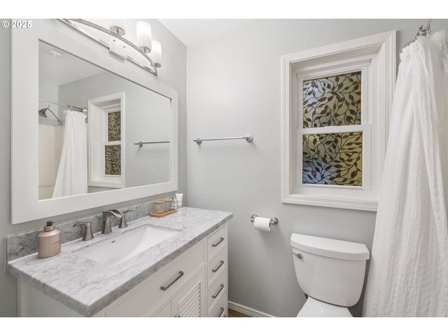 23144 Sw CINNAMON HILL Pl, Sherwood, OR 97140