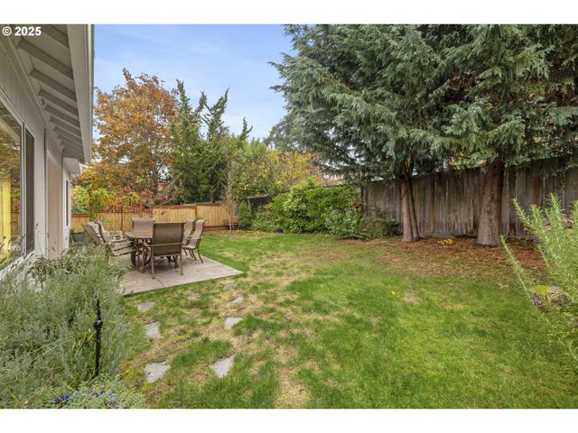 23144 Sw CINNAMON HILL Pl, Sherwood, OR 97140