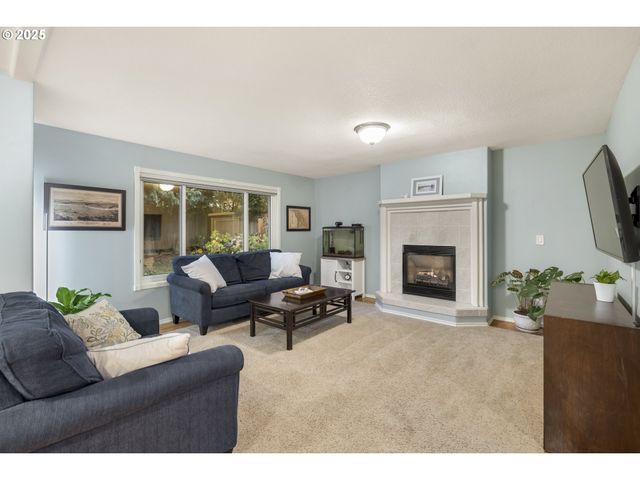 23144 Sw CINNAMON HILL Pl, Sherwood, OR 97140