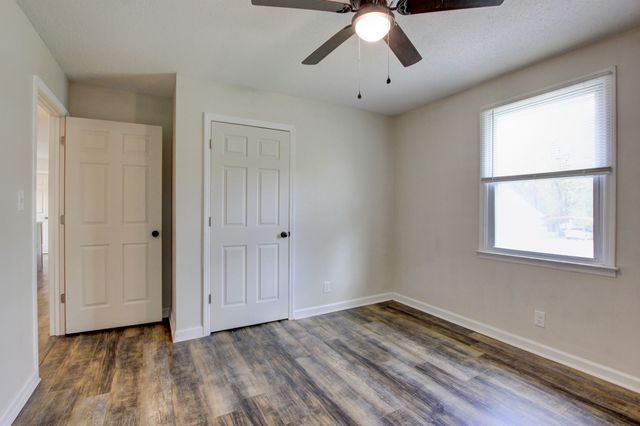 402 Lillie Belle Ln, Clarksville, TN 37042