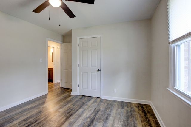 402 Lillie Belle Ln, Clarksville, TN 37042