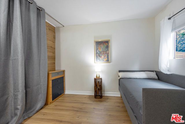 843 N Ogden Drive, Los Angeles, CA 90046