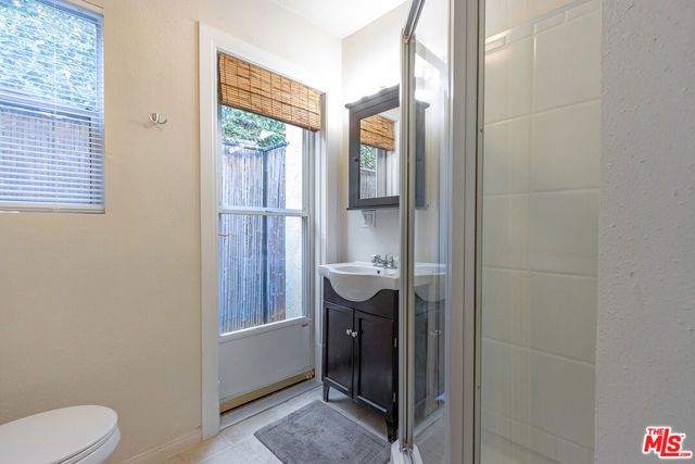 843 N Ogden Drive, Los Angeles, CA 90046