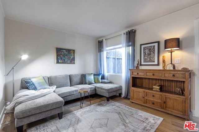 843 N Ogden Drive, Los Angeles, CA 90046