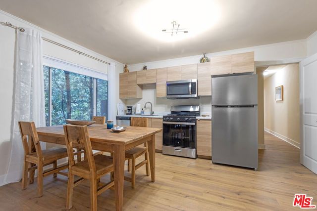 843 N Ogden Drive, Los Angeles, CA 90046
