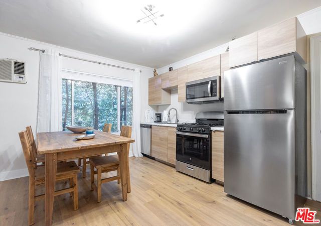 843 N Ogden Drive, Los Angeles, CA 90046