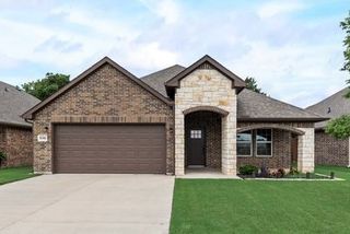 8306 Grant Lane, Greenville, TX 75402
