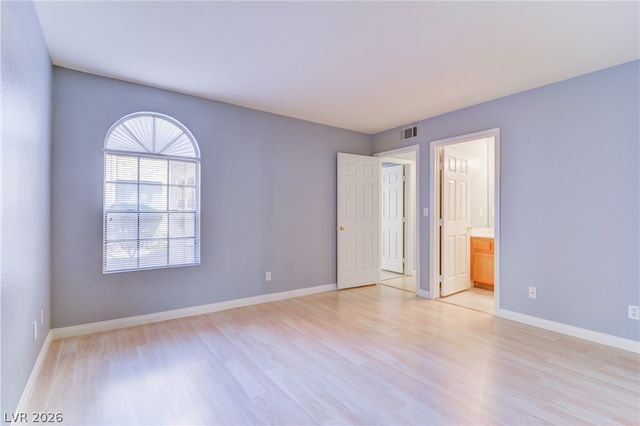 2974 Juniper Hills Boulevard 101, Las Vegas, NV 89142
