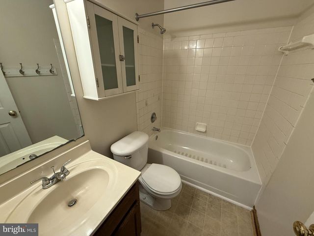 10717 S JAMIE PL, Fredericksburg, VA 22407