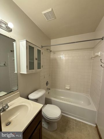 10717 S JAMIE PL, Fredericksburg, VA 22407