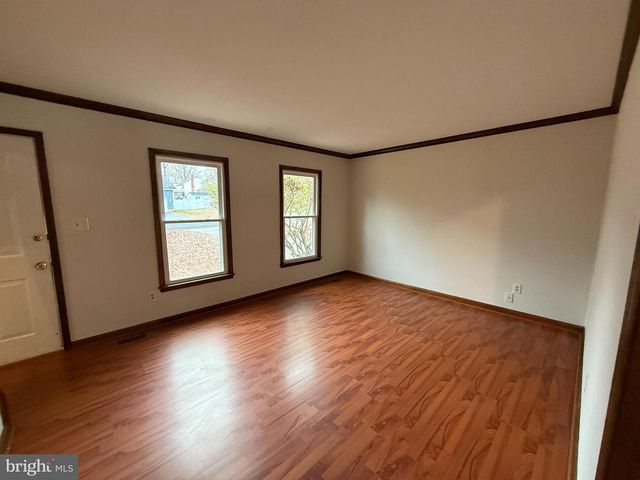 10717 S JAMIE PL, Fredericksburg, VA 22407