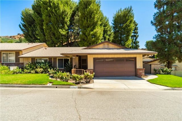 26562 Cardwick Court, Newhall, CA 91321