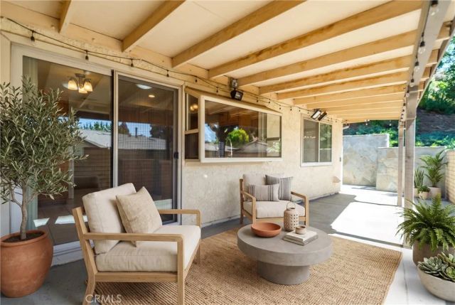26562 Cardwick Court, Newhall, CA 91321
