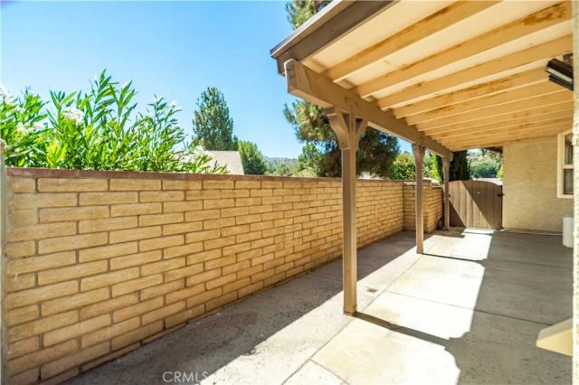 26562 Cardwick Court, Newhall, CA 91321