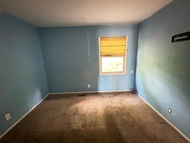 700 Butterfield Drive, Algonquin, IL 60102
