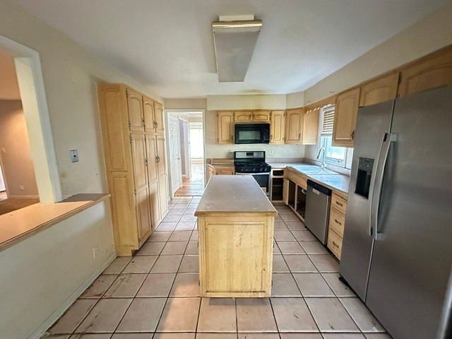 700 Butterfield Drive, Algonquin, IL 60102