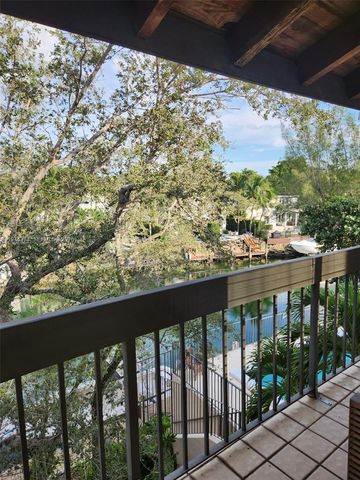 5201 Orduna Dr 14, Coral Gables, FL 33146