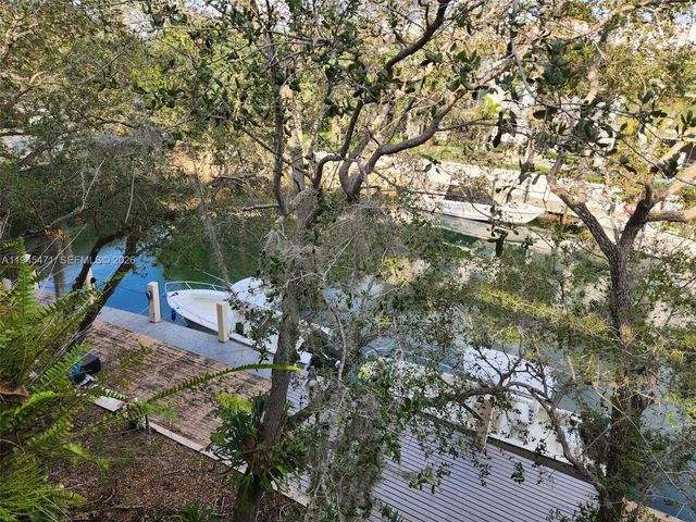 5201 Orduna Dr 14, Coral Gables, FL 33146