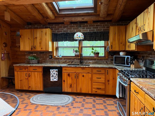 176 Mill Street, Hartland, CT 06065
