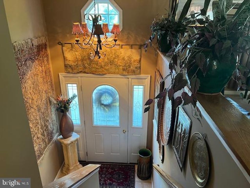 1371 TEEPEE DR, Auburn, PA 17922