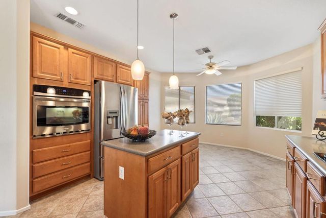 78285 Cloveridge Way, Palm Desert, CA 92211