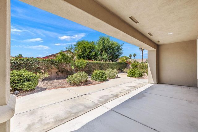 78285 Cloveridge Way, Palm Desert, CA 92211