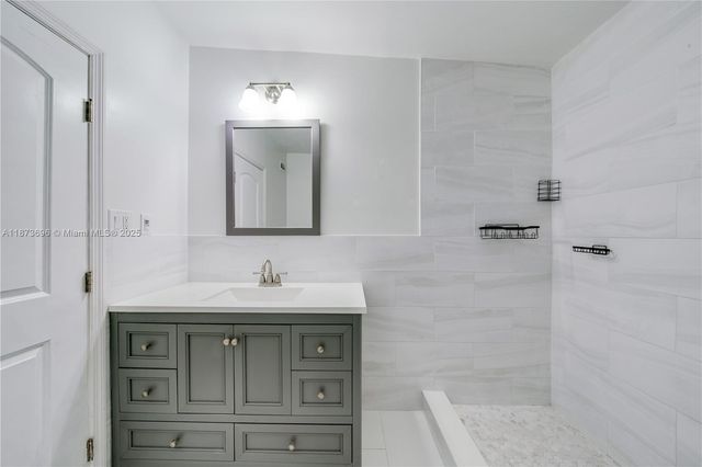 5677 Maypop Rd, West Palm Beach, FL 33415