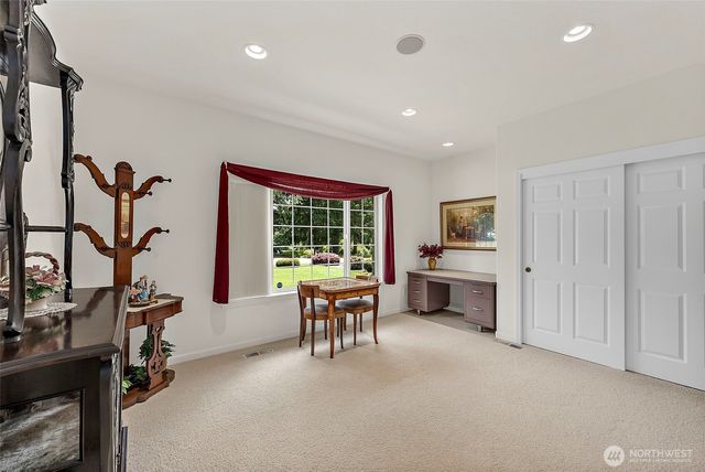 1550 E Old Ranch Road, Allyn, WA 98524