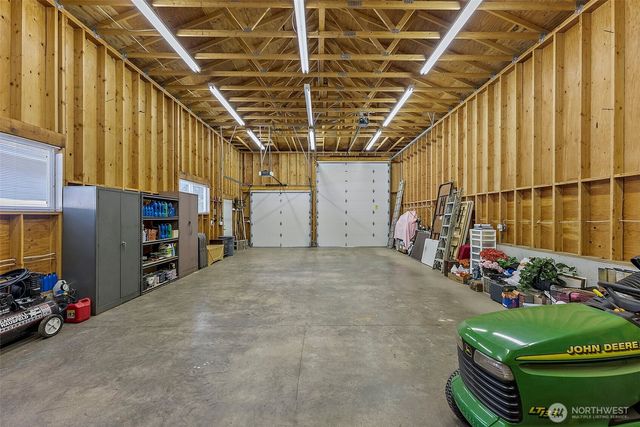 1550 E Old Ranch Road, Allyn, WA 98524