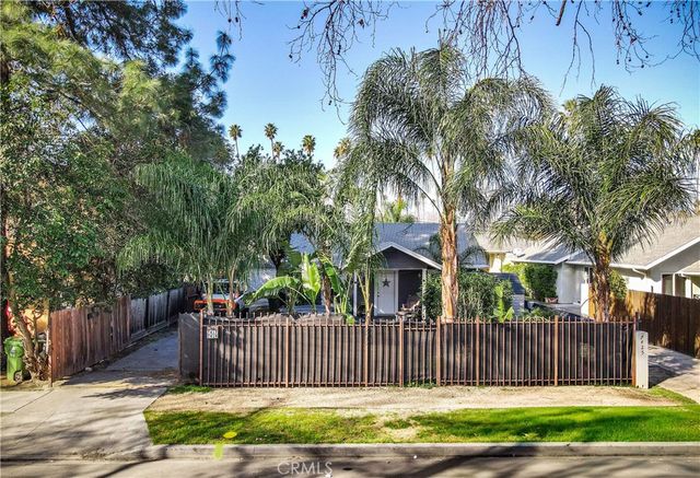 7417 Alabama Avenue, Canoga Park, CA 91303