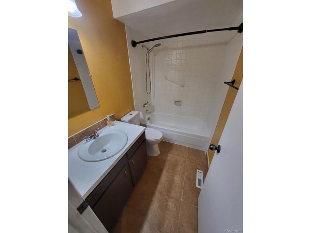 12056 E 25th Ave, Aurora, CO 80010