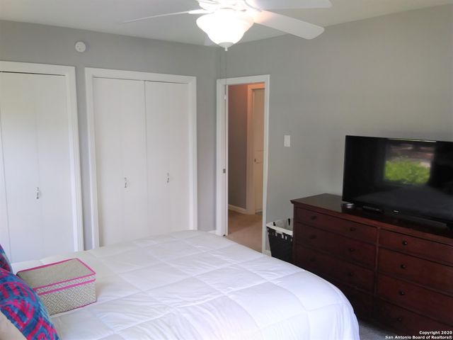 353 IRVINGTON DR, San Antonio, TX 78209