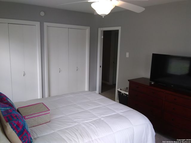 353 IRVINGTON DR, San Antonio, TX 78209