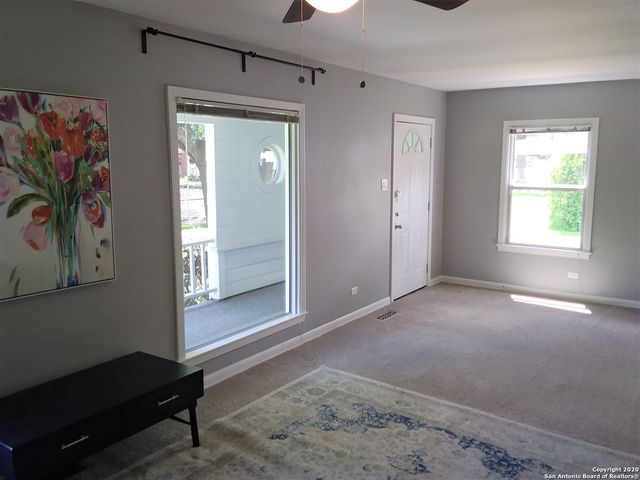 353 IRVINGTON DR, San Antonio, TX 78209