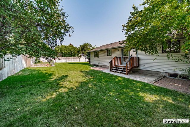 2730 Plommon Street, Idaho Falls, ID 83402