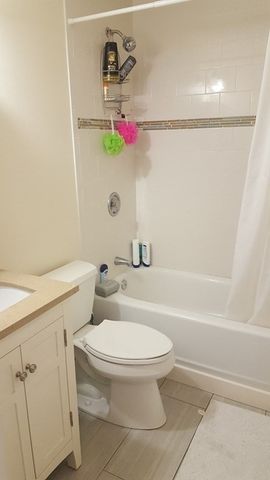 44 Washington St. 808, Brookline, MA 02445
